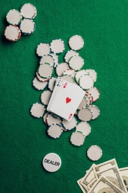 Live Baccarat table view on vava mobile showing dealer, cards, and betting interface